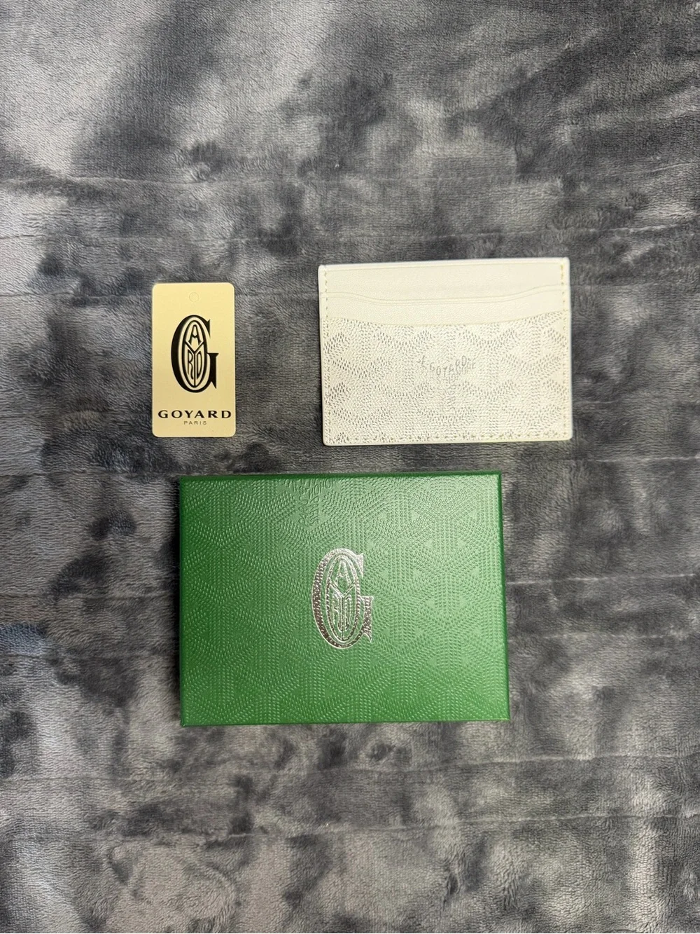 White Geometric Logo Card Holder Wallet for Men, Credit Card